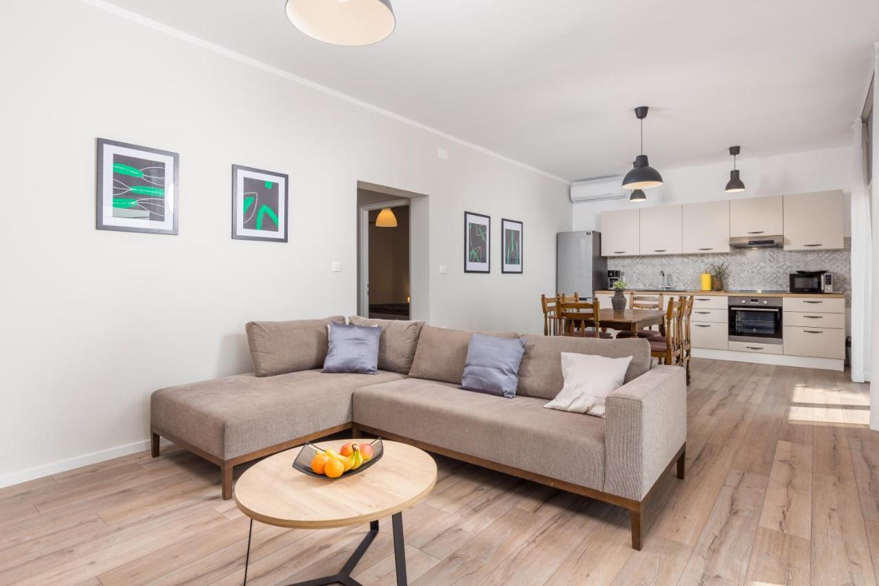 Apartment Div Lovran Bagian luar foto