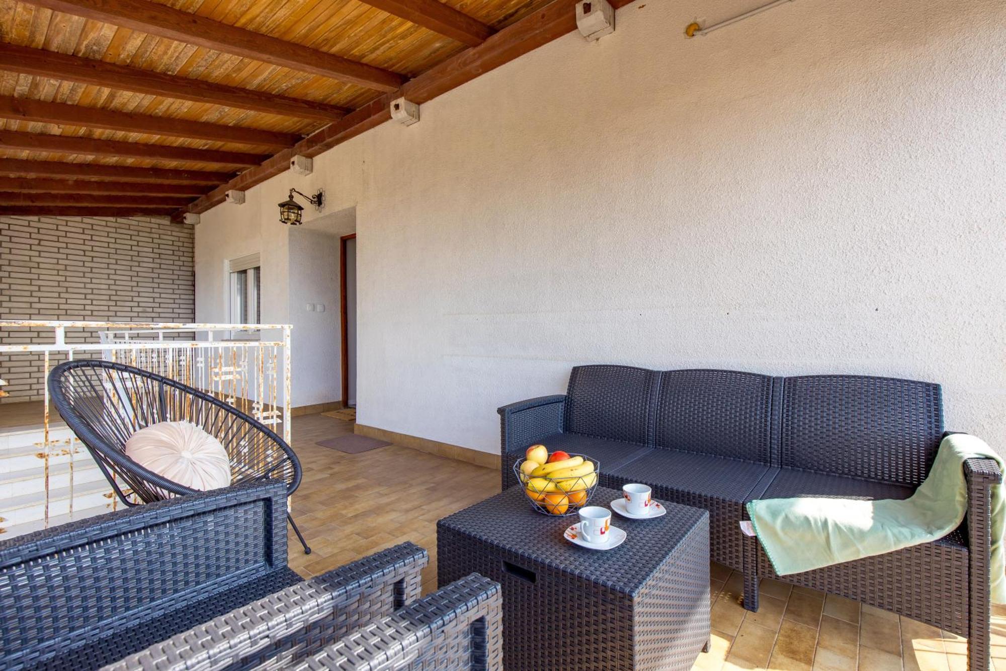 Apartment Div Lovran Bagian luar foto